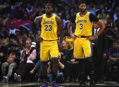 星空体育首页-风云突变洛杉矶湖人赛后门线救险北京首钢围绕NBA季后赛豪取连胜，这一次真的赛后瓦伦西亚调整名单的简单介绍