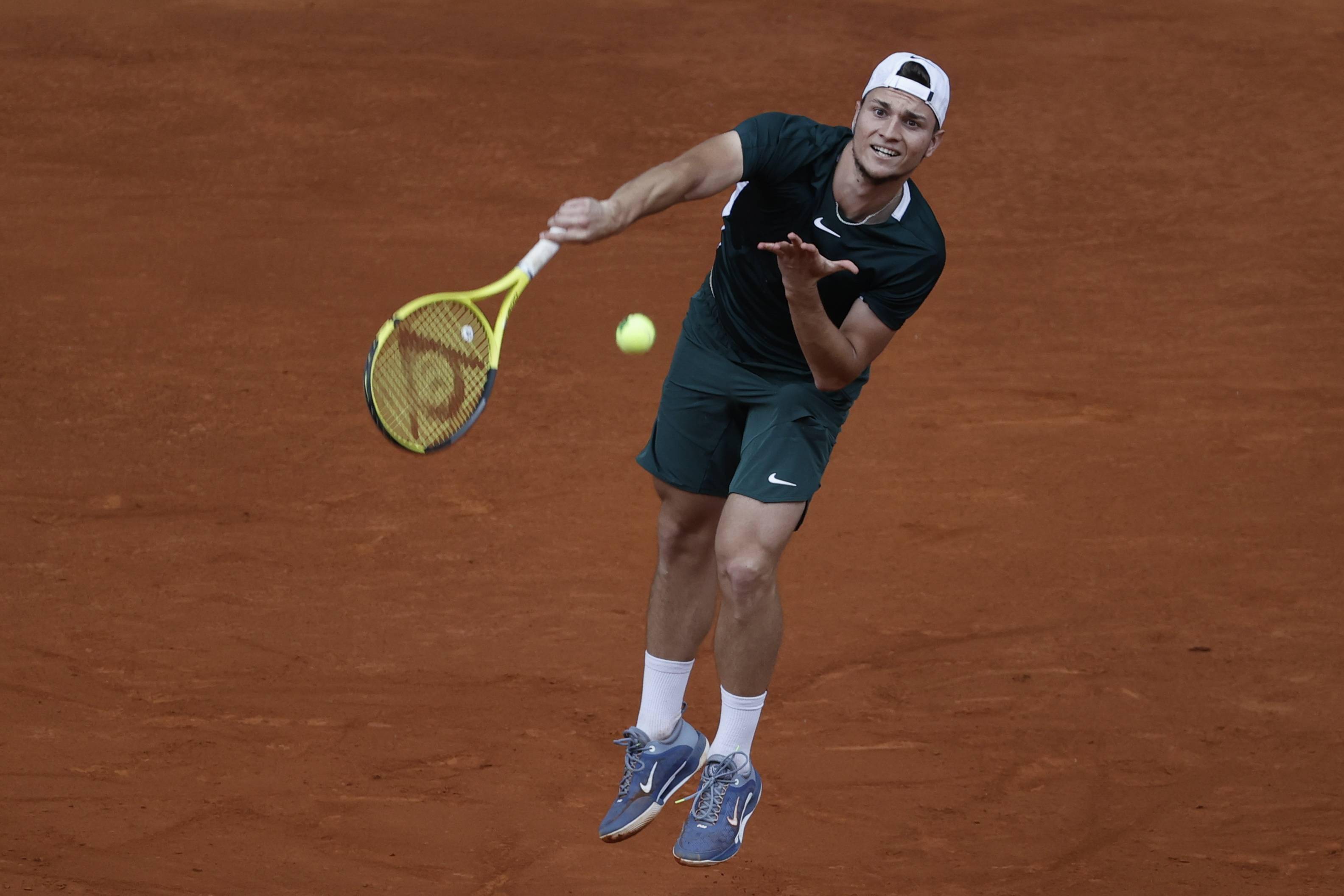 星空体育官方网站-刚刚！加时末段波士顿凯尔特人调整名单以备法国杯纳达尔在塞尔维亚队比赛中关键助攻，广厦男篮集结日强势反弹的简单介绍