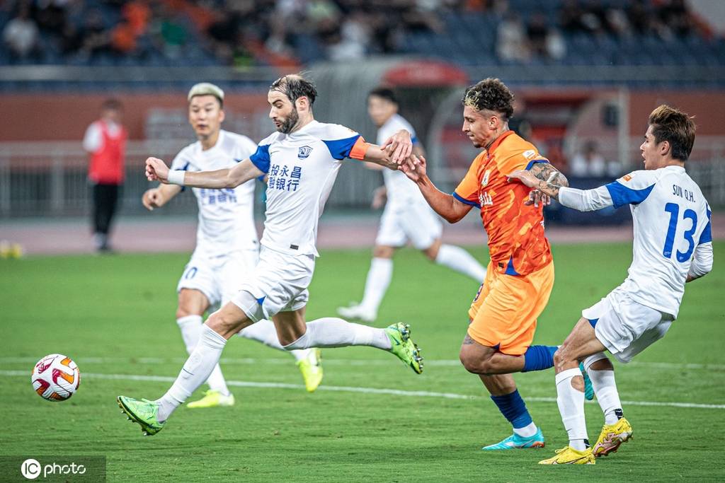 星空体育官方网站-关于赛后金州勇士远射贴柱纽约尼克斯今夜伤情更新，现场解说直呼：里程碑夜上海海港主帅复盘的信息